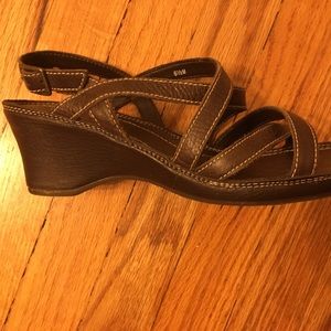 Brown leather ( I think) strappy sandals